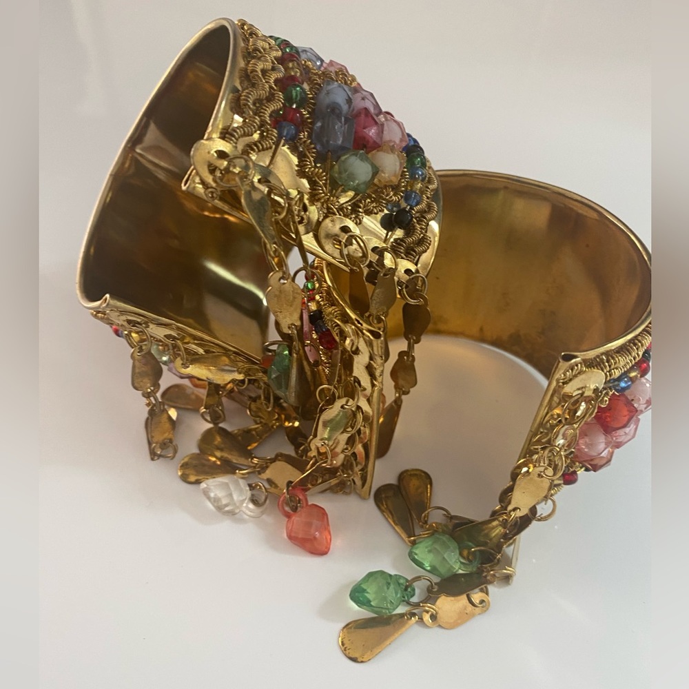 Beaded bracelets - Picture 8 of 11